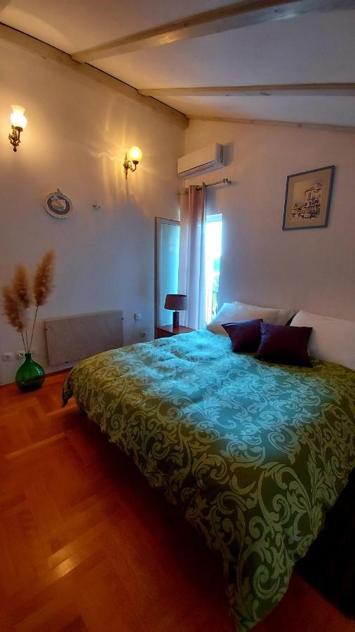 Apartment Sun View Малий Лошинь Екстер'єр фото