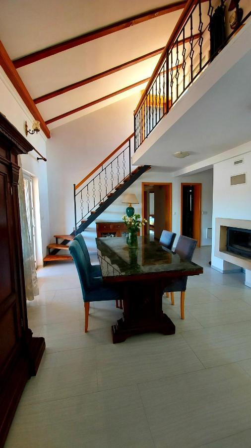 Apartment Sun View Малий Лошинь Екстер'єр фото