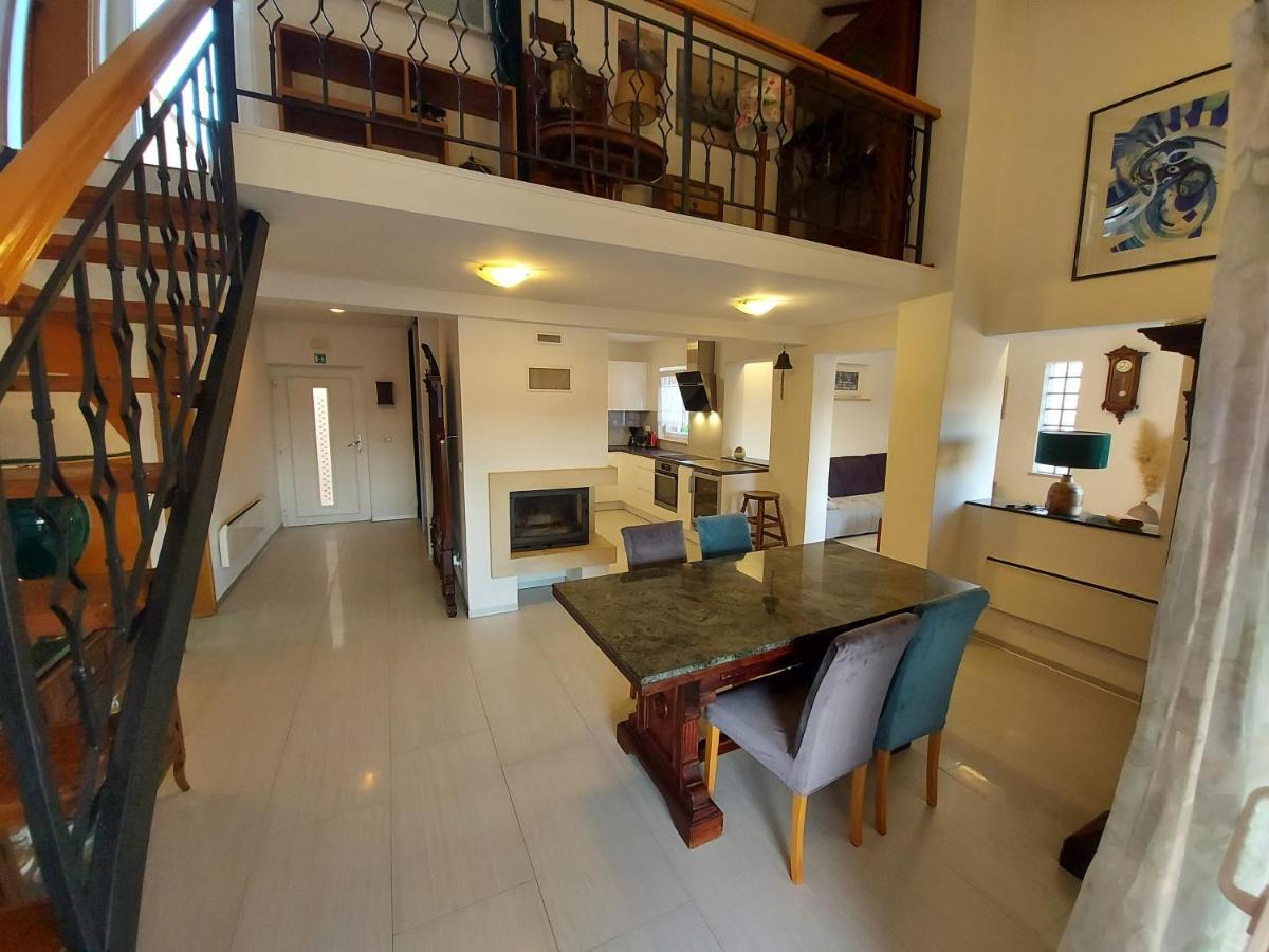 Apartment Sun View Малий Лошинь Екстер'єр фото