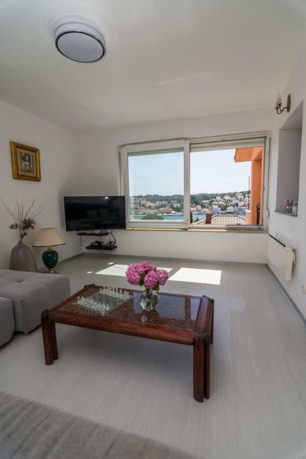 Apartment Sun View Малий Лошинь Екстер'єр фото