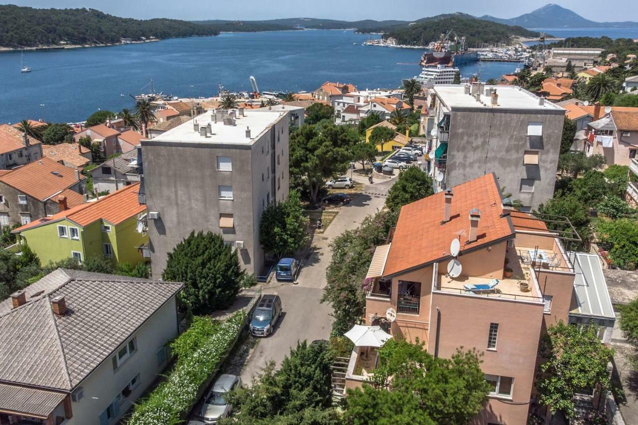 Apartment Sun View Малий Лошинь Екстер'єр фото