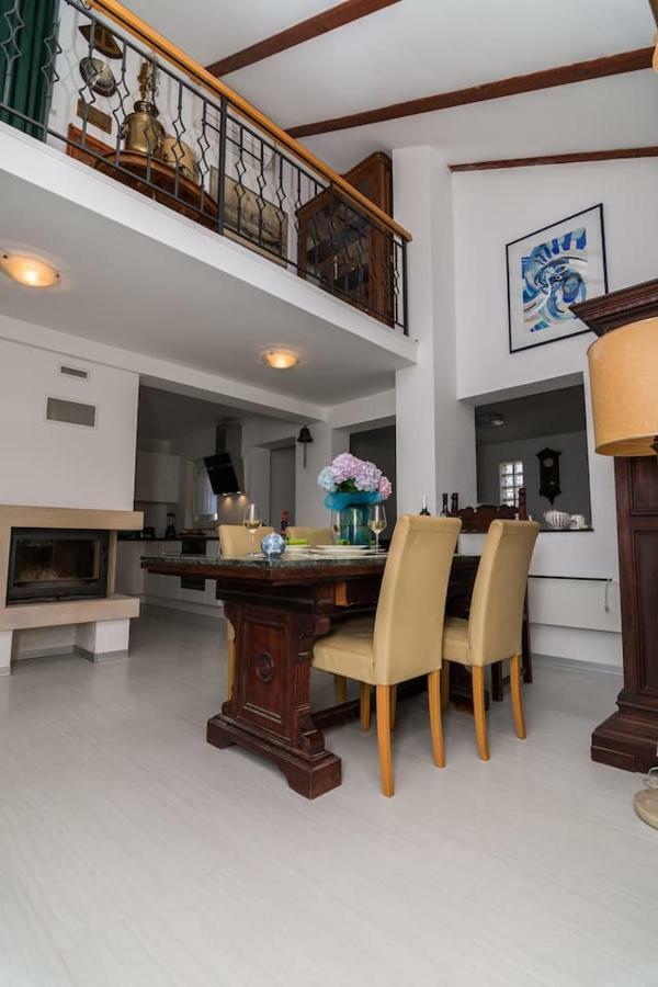 Apartment Sun View Малий Лошинь Екстер'єр фото